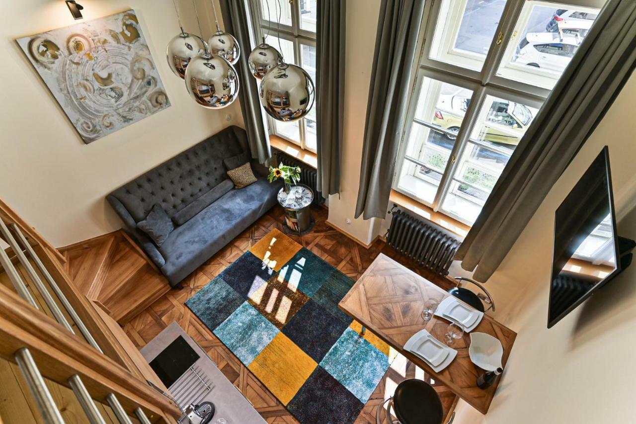 Apartment Nebovidy II - Air Conditioning - Historic City Center Praag Buitenkant foto