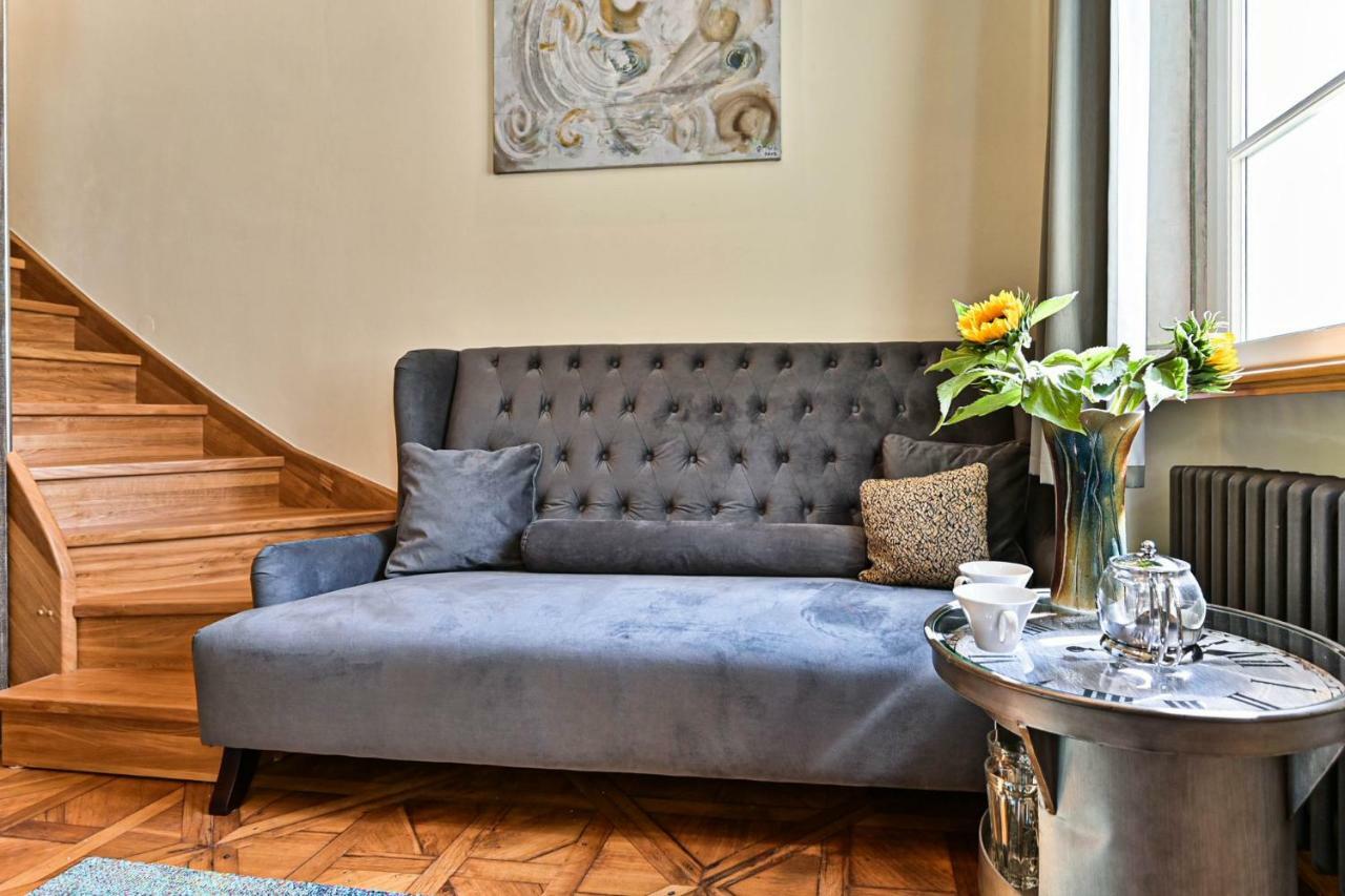 Apartment Nebovidy II - Air Conditioning - Historic City Center Praag Buitenkant foto