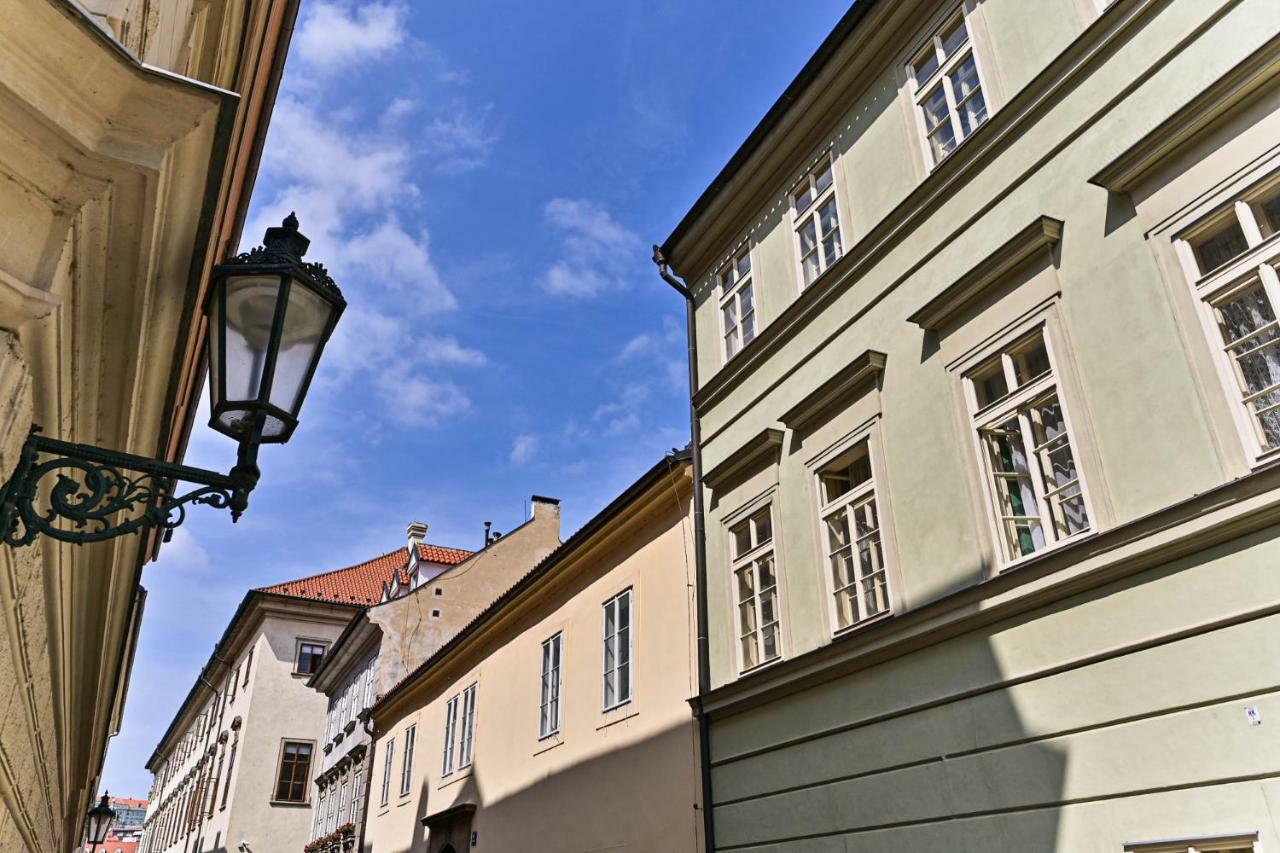 Apartment Nebovidy II - Air Conditioning - Historic City Center Praag Buitenkant foto